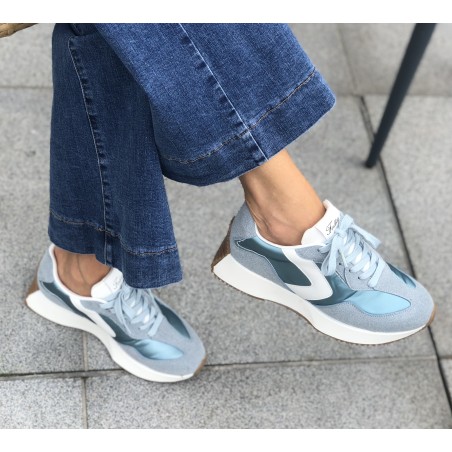 Sneakers bleu ciel